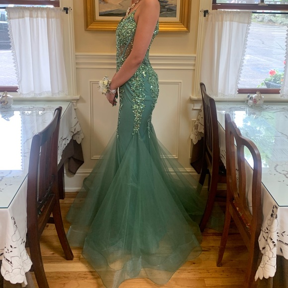 Jovani Green Sequin Beaded Prom Dress Mermaid Style Corset Top and Tulle Sz 4 - Picture 6 of 15